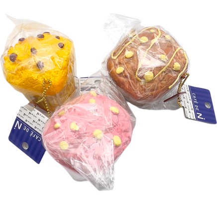 Café de N Muffin Squishy! Released in 2017, this ultra-satisfying squishy comes in three delicious-looking styles: