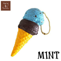 Cafe De N double scoop Ice Cream squishy